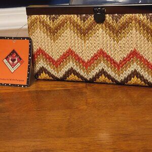 Mountain Mamas ~ Clasp Open ~ “Desert Chevron” ~ Wallet ~ NWT